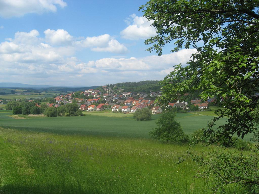 Gardenview Apartments & Suites Bei Bad Kissingen 누딘겐 외부 사진