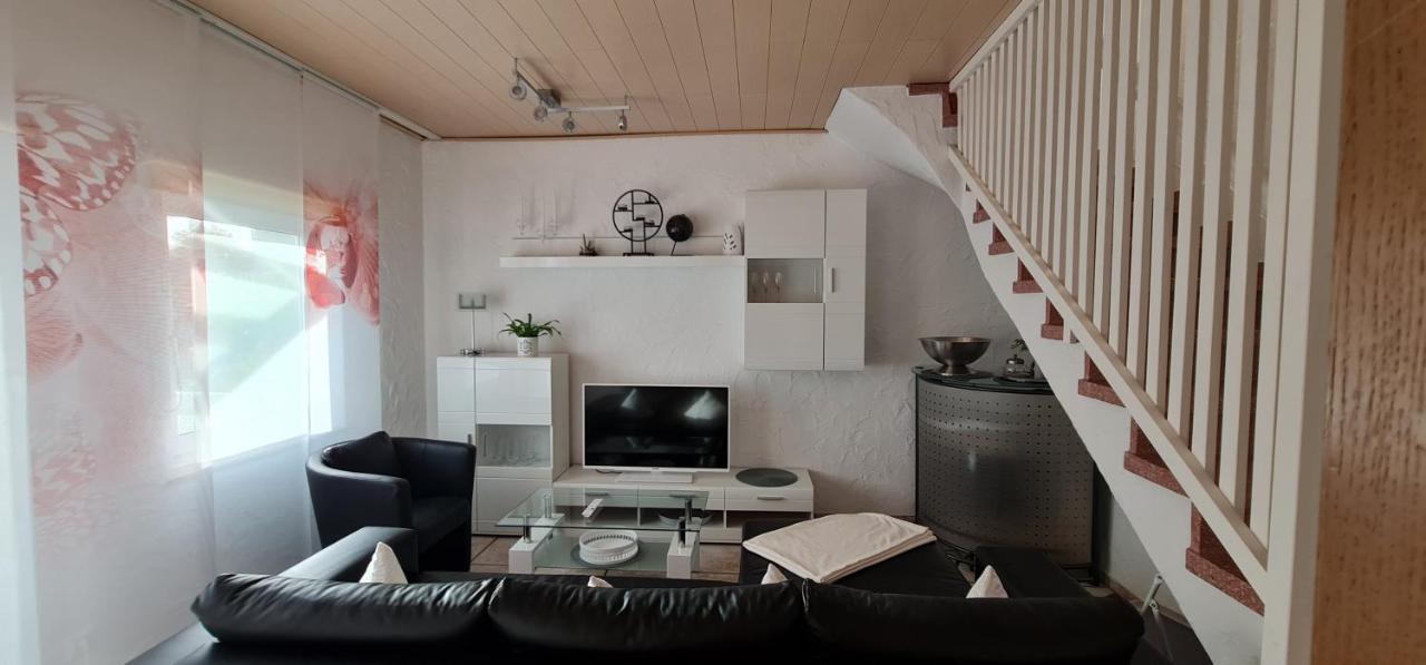 Gardenview Apartments & Suites Bei Bad Kissingen 누딘겐 외부 사진
