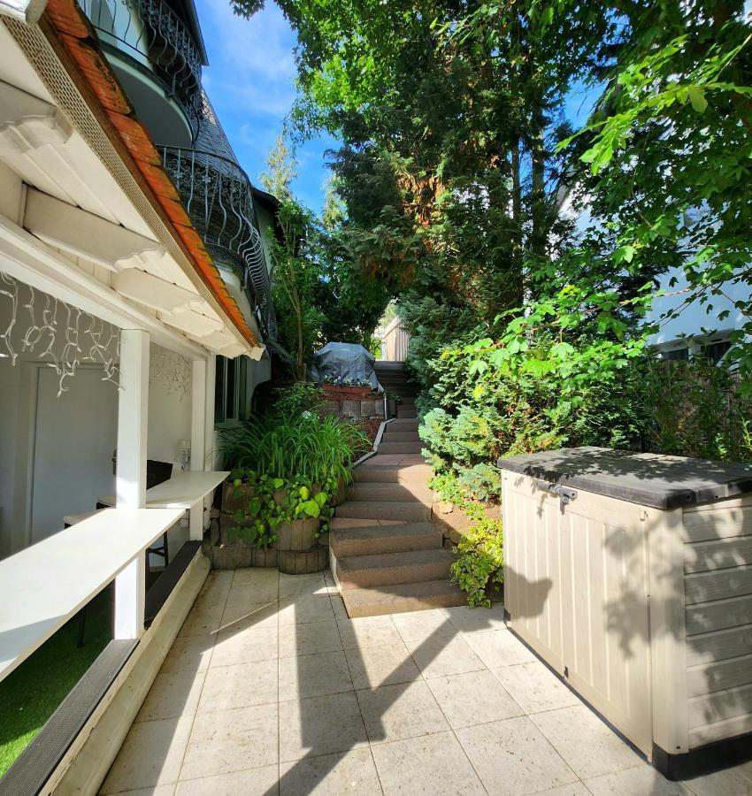 Gardenview Apartments & Suites Bei Bad Kissingen 누딘겐 외부 사진