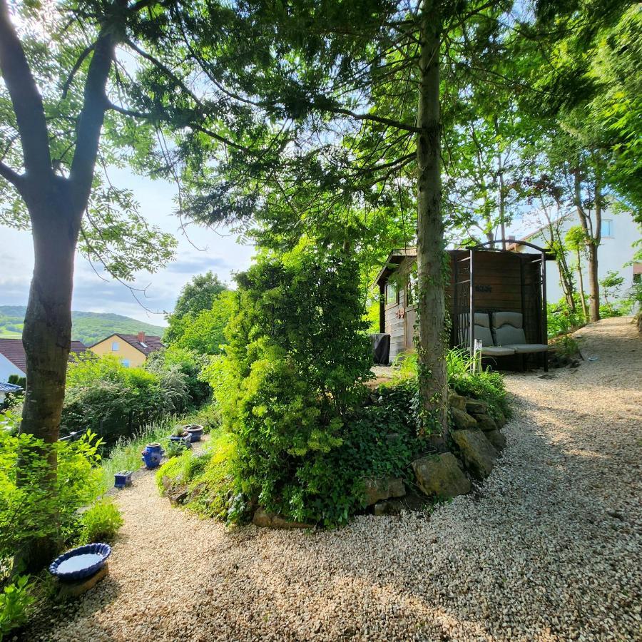 Gardenview Apartments & Suites Bei Bad Kissingen 누딘겐 외부 사진