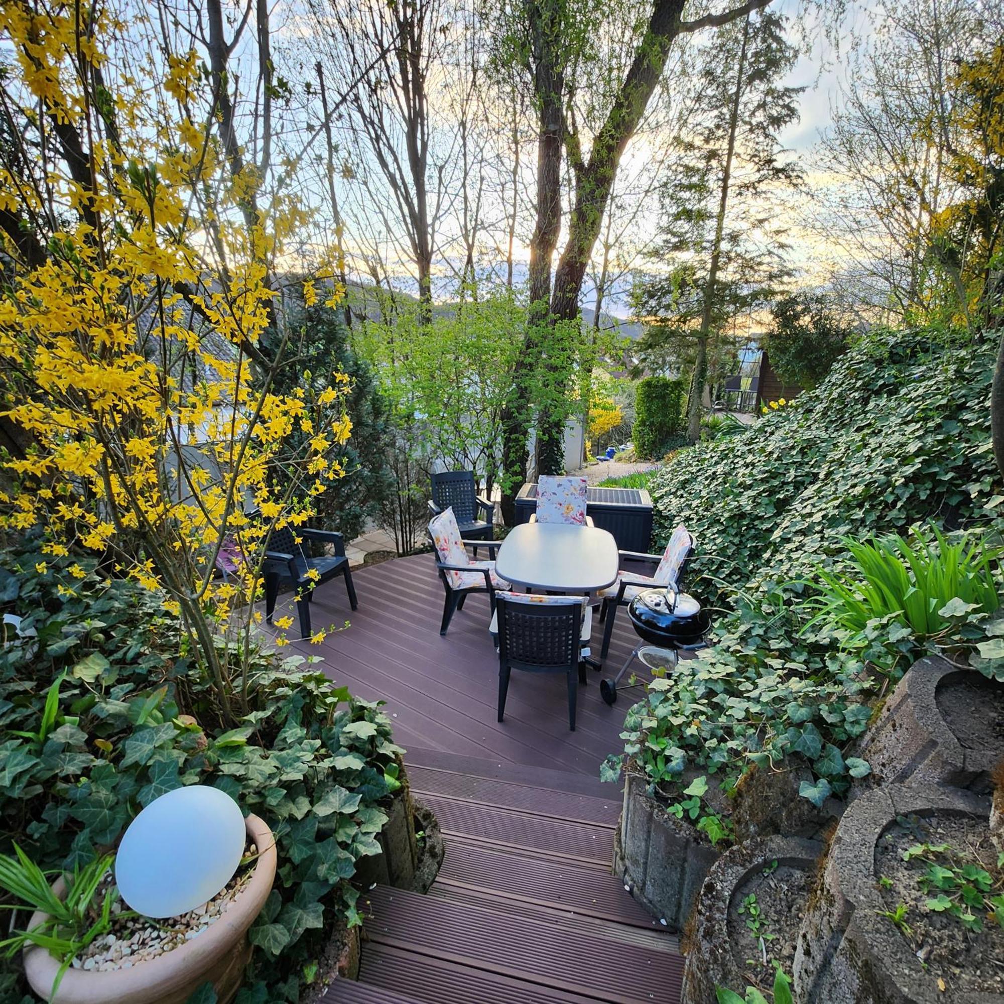 Gardenview Apartments & Suites Bei Bad Kissingen 누딘겐 외부 사진