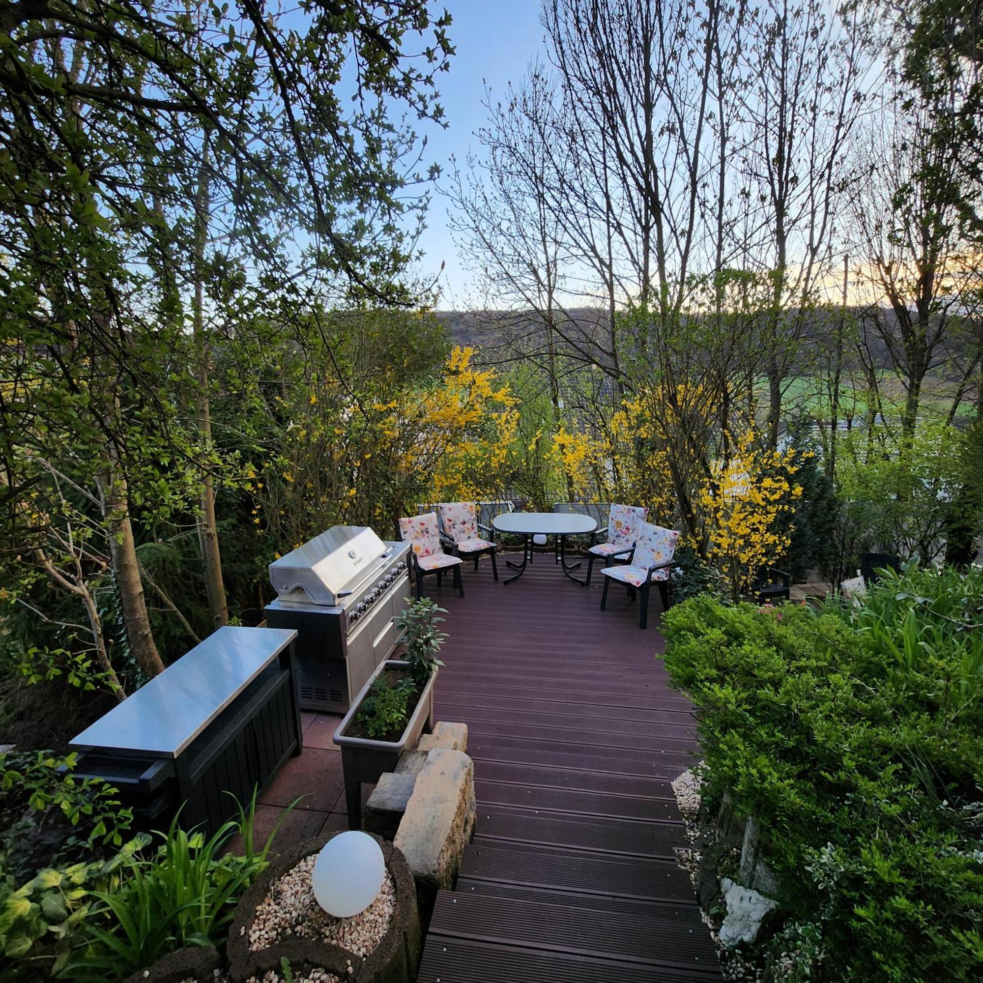 Gardenview Apartments & Suites Bei Bad Kissingen 누딘겐 외부 사진