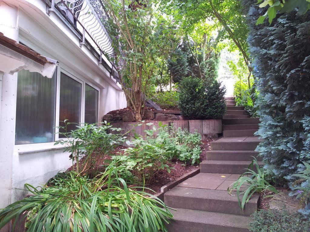 Gardenview Apartments & Suites Bei Bad Kissingen 누딘겐 외부 사진